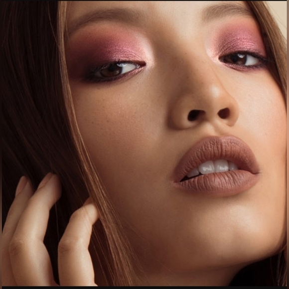 IL MAKIAGEColor Boss Squad Eyeshadow in Real Deal - Picture 5 of 6